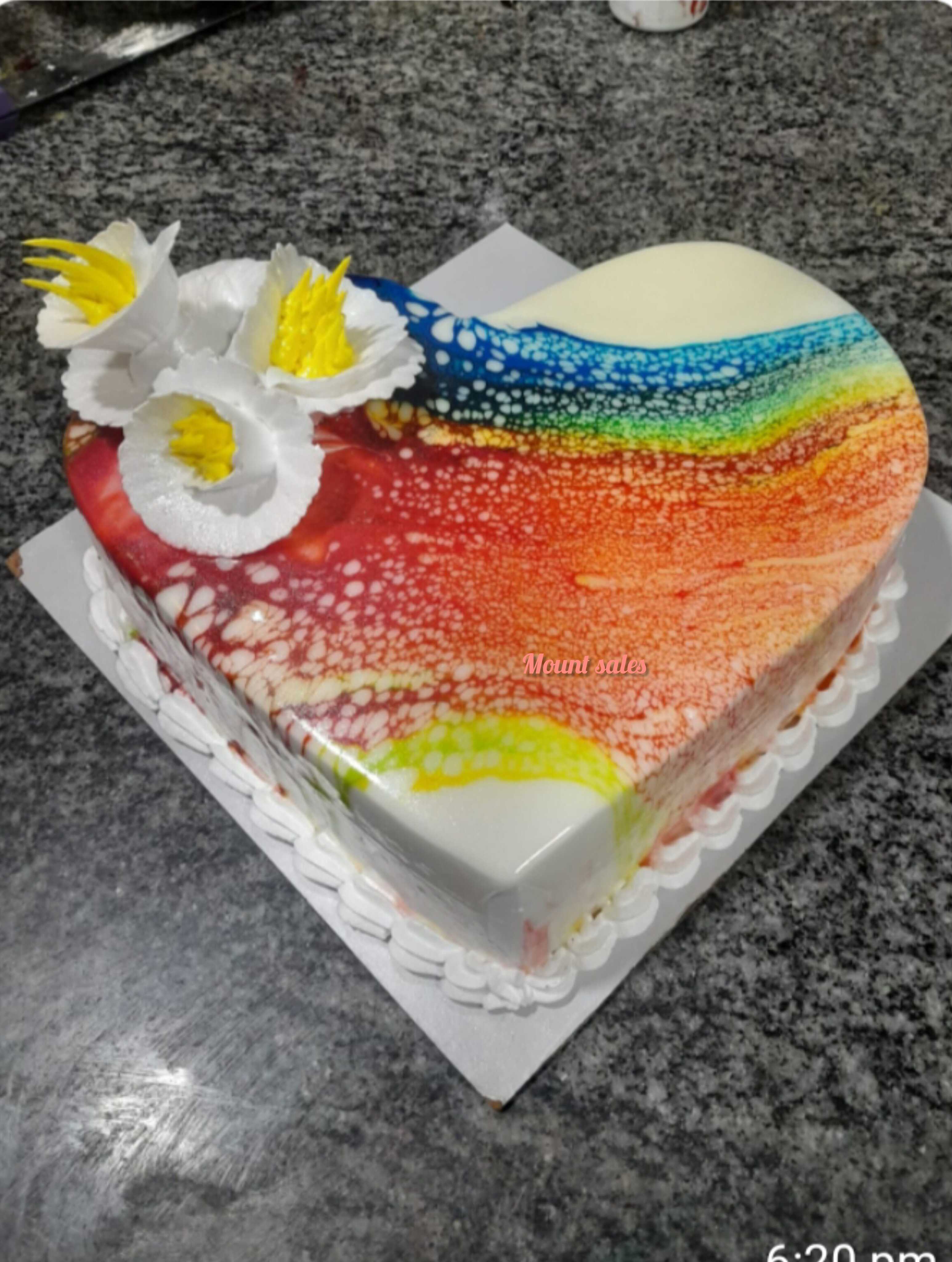 Premium RED N White Velvet Cake